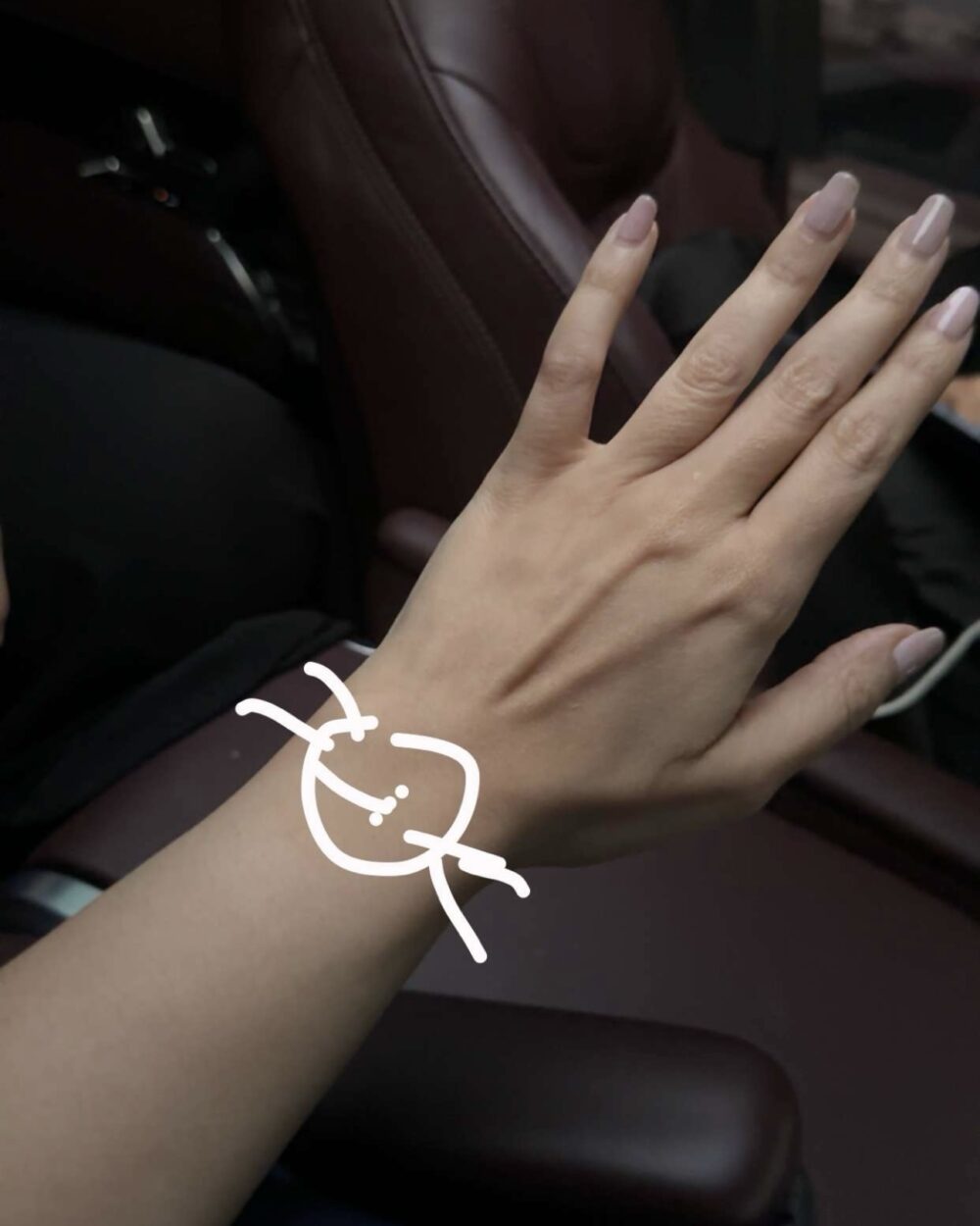 الساعه الماسية